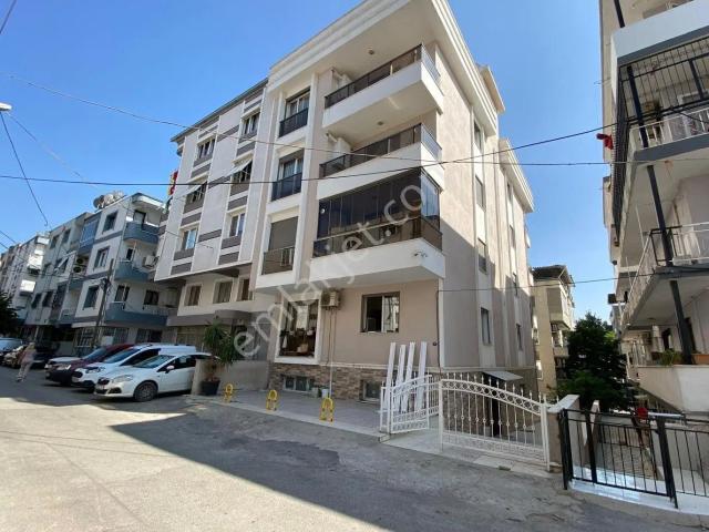 Buca, İzmir içerisinde kiralık mülk