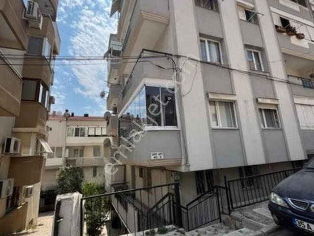 Menderes Mahallesi, Buca içerisinde kiralık mülk