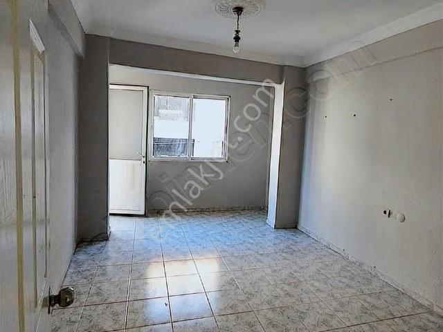 Buca, İzmir içerisinde kiralık mülk