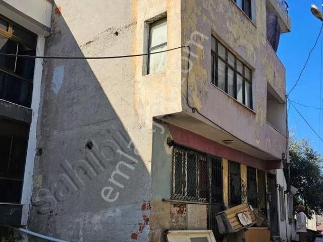 Buca, İzmir içerisinde satılık Villa