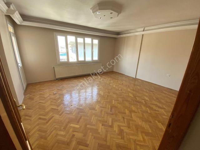 Buca, İzmir içerisinde kiralık mülk