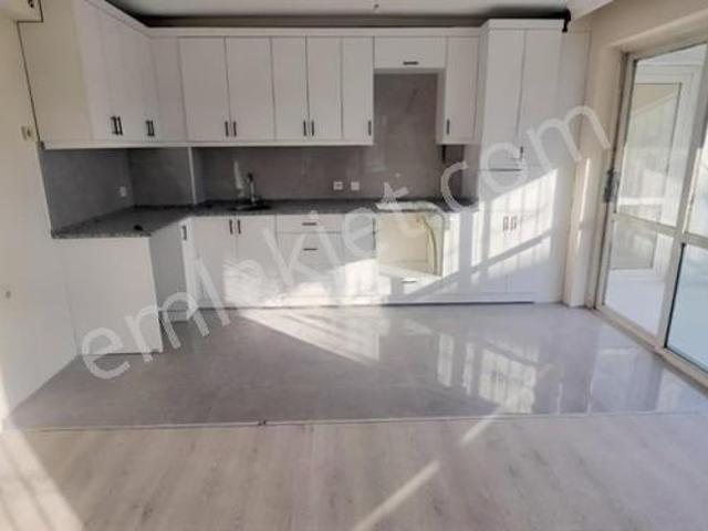 Buca, İzmir içerisinde kiralık mülk