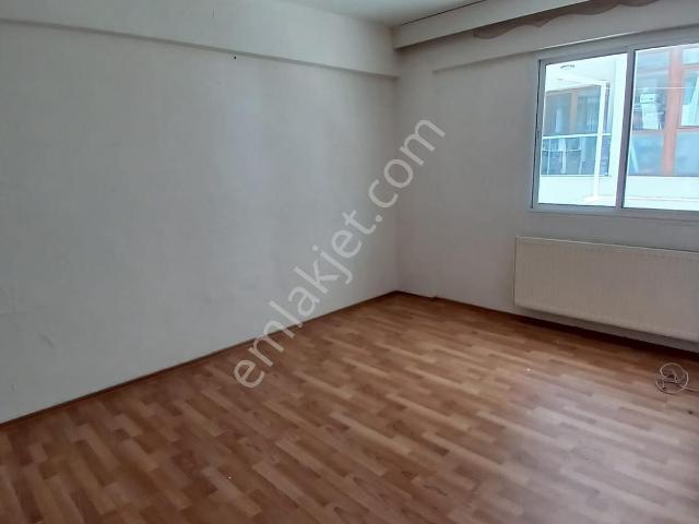 Buca, İzmir içerisinde kiralık mülk