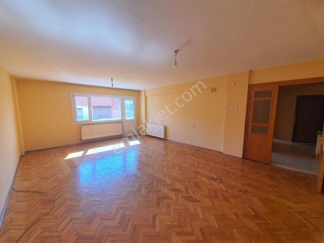 Buca, İzmir içerisinde kiralık mülk