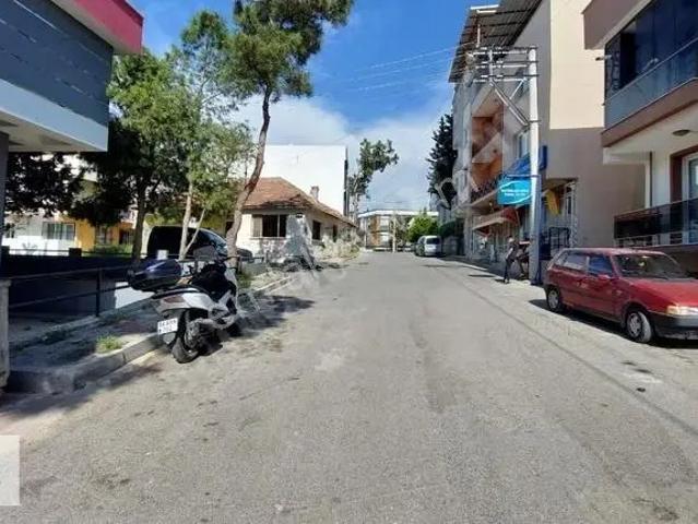 Buca, İzmir içerisinde satılık mülk