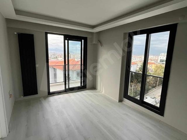 Buca, İzmir içerisinde satılık mülk