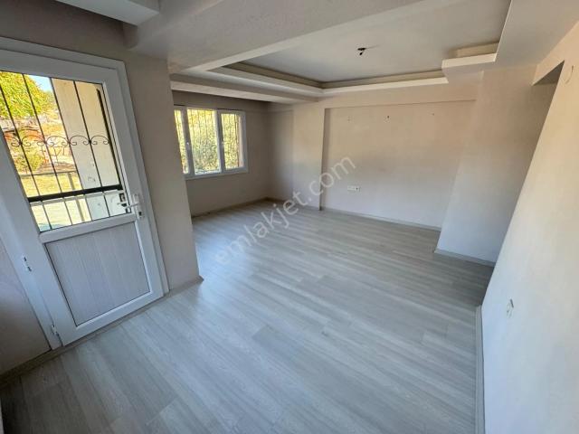 Kuruçeşme Mahallesi, Buca içerisinde kiralık mülk