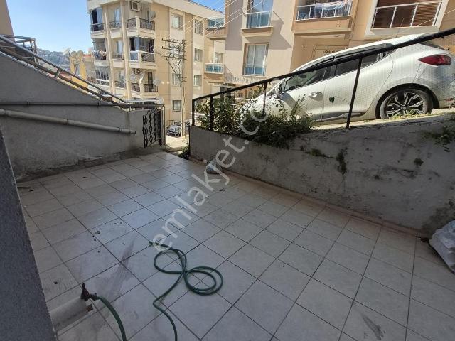 Buca, İzmir içerisinde kiralık mülk