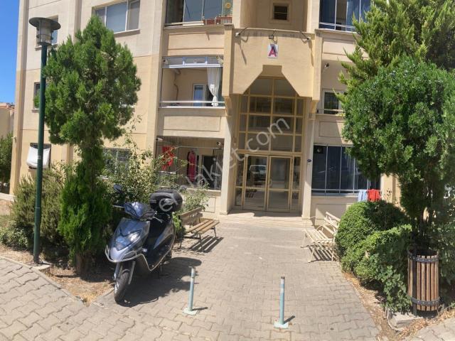 Buca, İzmir içerisinde satılık mülk