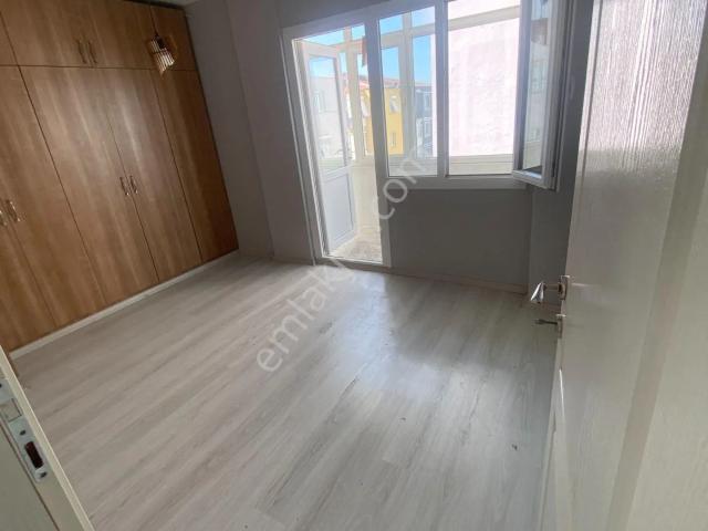 Menderes Mahallesi, Buca içerisinde kiralık mülk