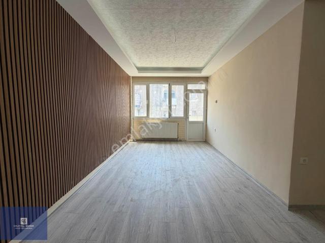 Buca, İzmir içerisinde satılık mülk