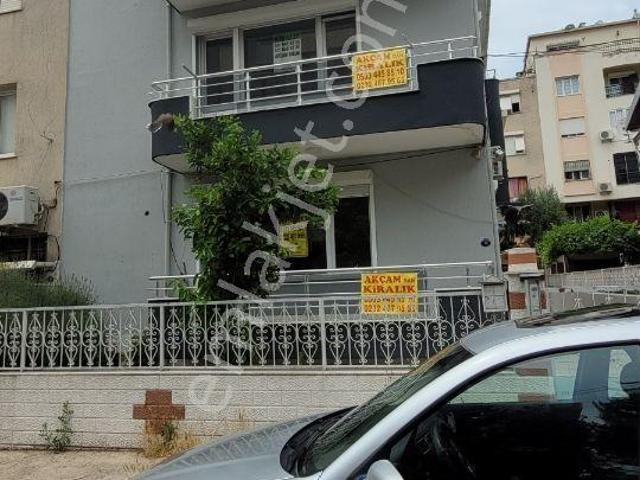 Buca, İzmir içerisinde kiralık Villa