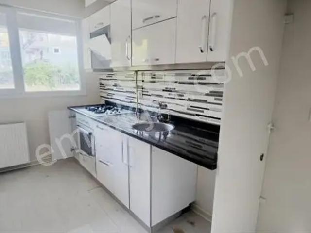 Buca, İzmir içerisinde kiralık mülk