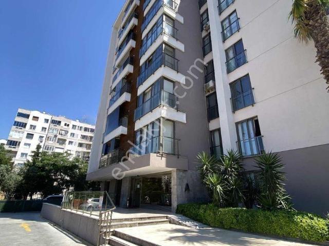 Buca, İzmir içerisinde satılık mülk