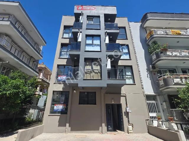 Buca, İzmir içerisinde kiralık mülk