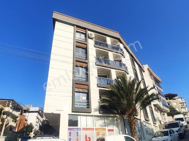 Buca, İzmir içerisinde kiralık mülk