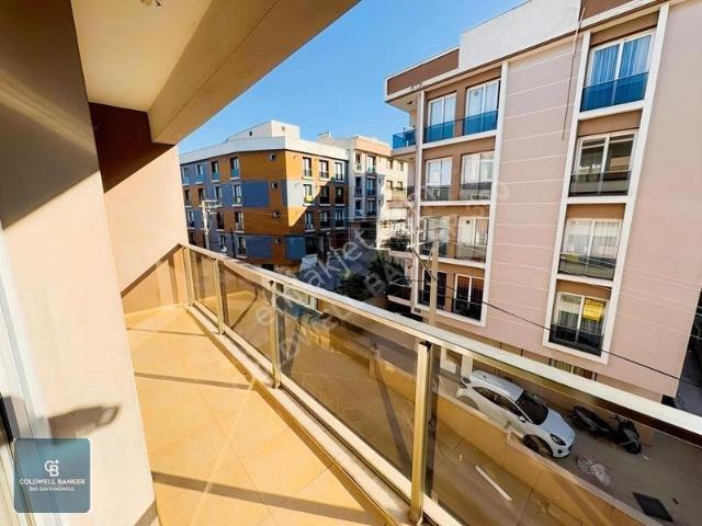 Buca, İzmir içerisinde satılık mülk