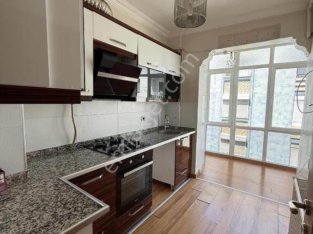 Buca, İzmir içerisinde kiralık mülk