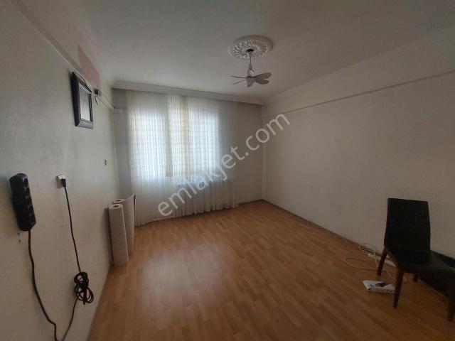 Buca, İzmir içerisinde kiralık mülk