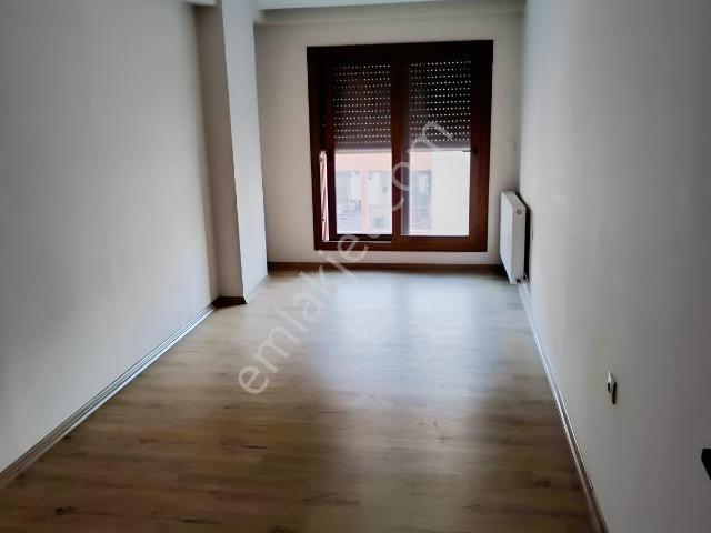 Yıldız Mahallesi, Buca içerisinde kiralık mülk
