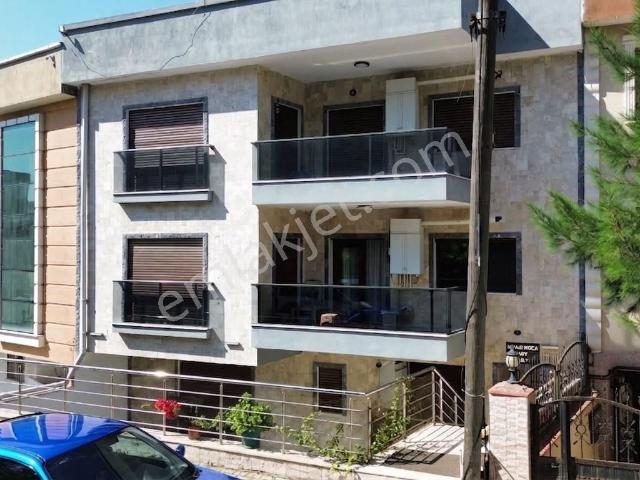 Buca, İzmir içerisinde satılık mülk