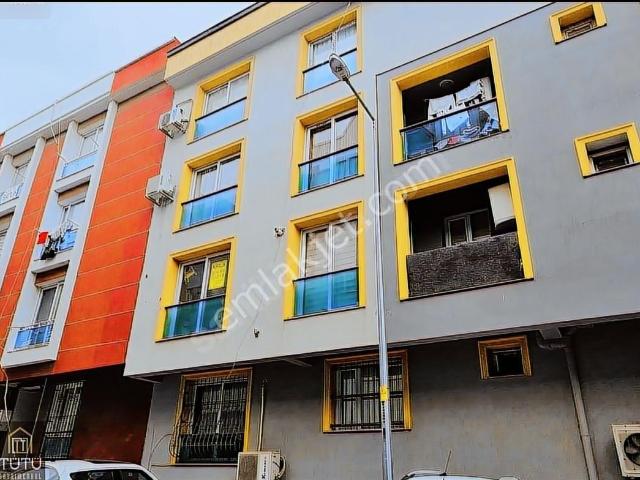 Buca, İzmir içerisinde kiralık mülk