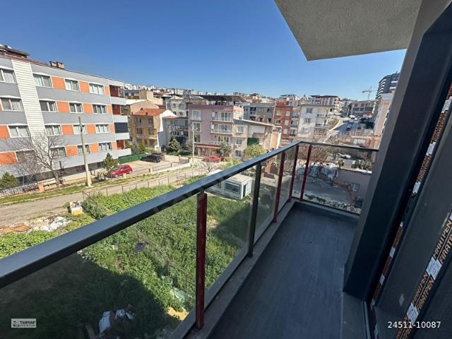 Buca, İzmir içerisinde satılık mülk