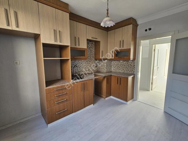 Buca, İzmir içerisinde satılık mülk