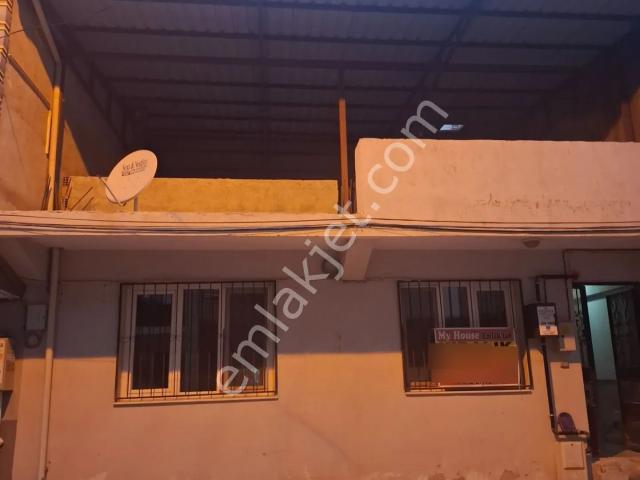 Yenigün Mahallesi, Buca içerisinde kiralık Villa