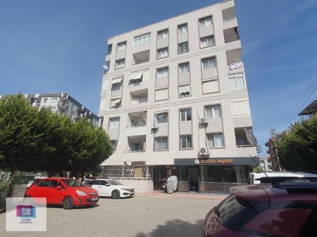 Yenigün Mahallesi, Buca içerisinde kiralık mülk