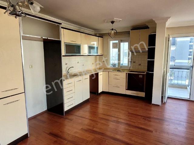 Yenigün Mahallesi, Buca içerisinde kiralık mülk