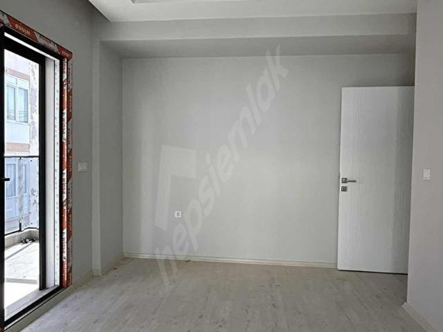 Buca, İzmir içerisinde satılık mülk