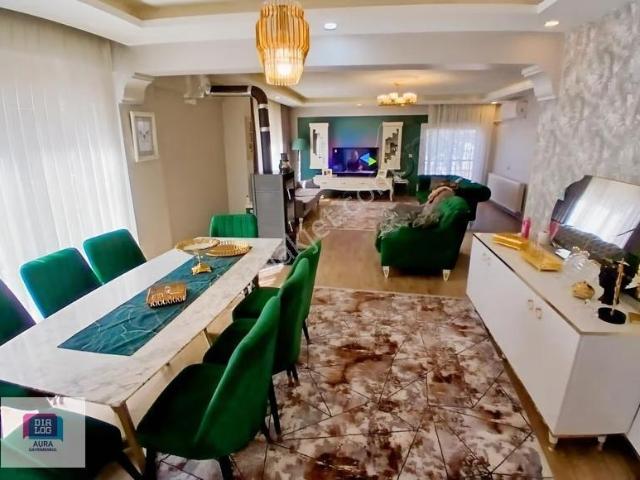 Buca, İzmir içerisinde satılık Villa