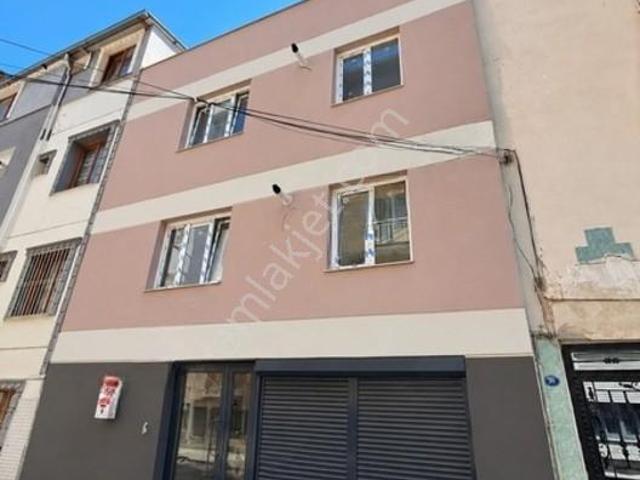 Buca, İzmir içerisinde kiralık mülk