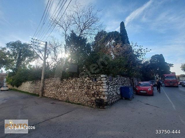 Buca, İzmir içerisinde satılık Bina