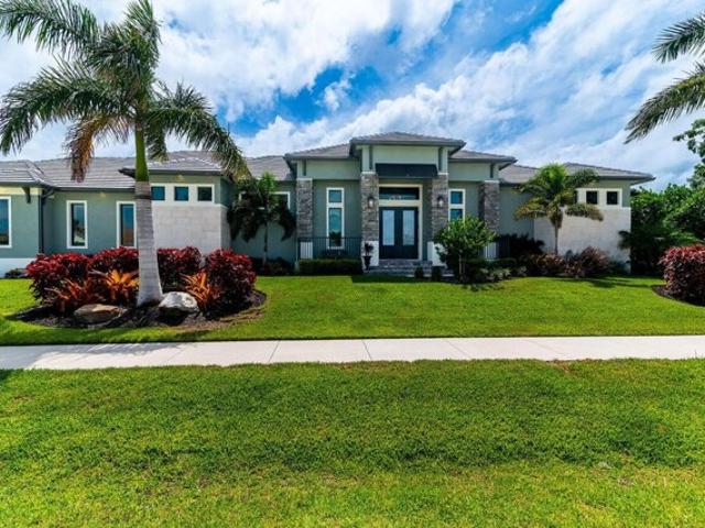 House for sale in Marco Island