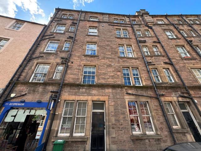 Apartment for rent in Southside, Scotland