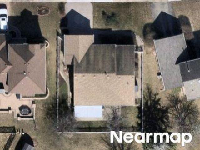 House for sale in Streamwood, Illinois