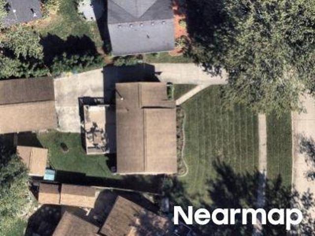 House for sale in Van Buren Estates, Van Buren Charter Township