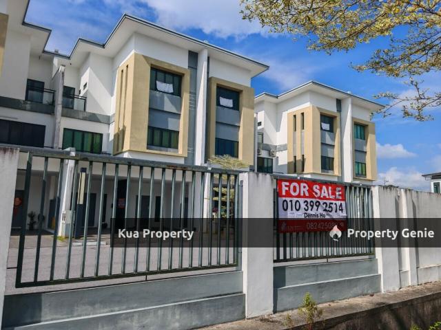 Townhouse for sale in Samarahan, Sarawak