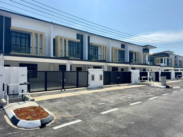 Terraced House for sale in Kuching, Sarawak