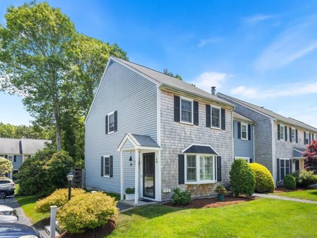 Condo for sale in West Yarmouth