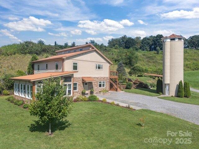 House for sale in Waynesville