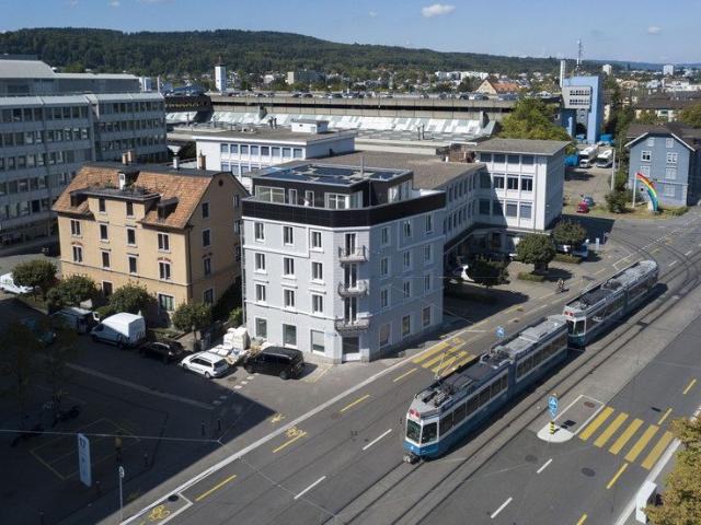 Apartment mieten in Einigen, Zürich