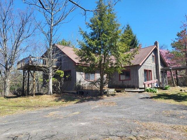 House for sale in Cresco