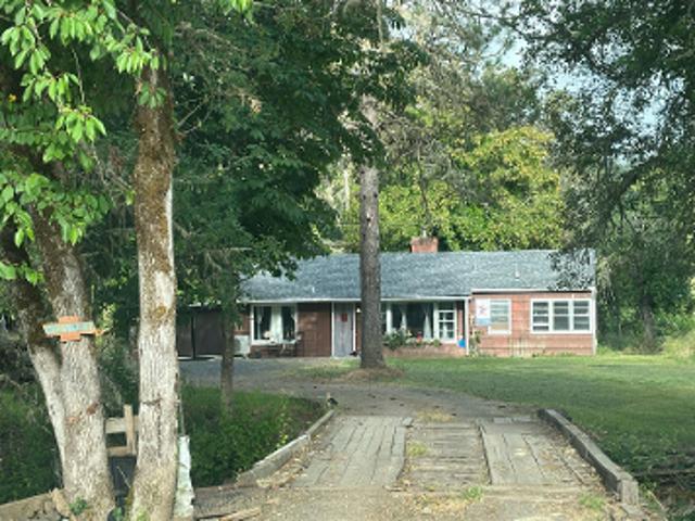 House for sale in Oregonia