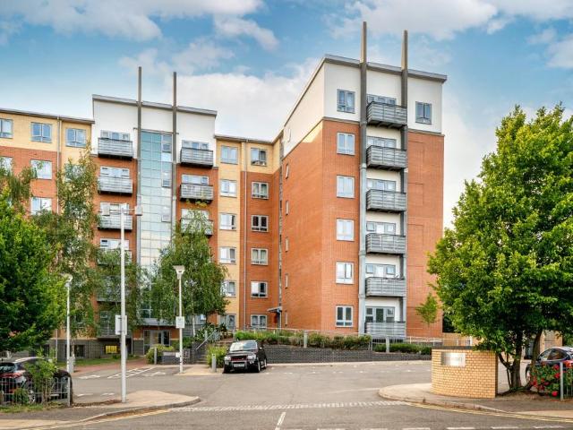 Apartment for rent in Cippenham, Slough