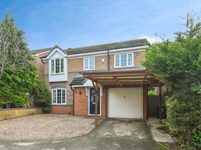 House for sale in Potters Corner, East Midlands