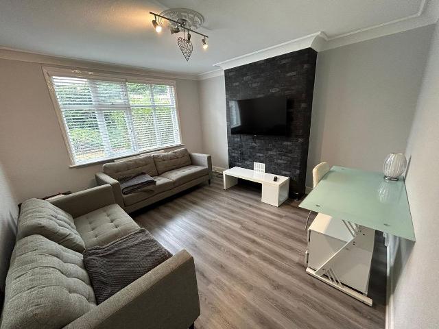 House for rent in Headingley Hill, Leeds