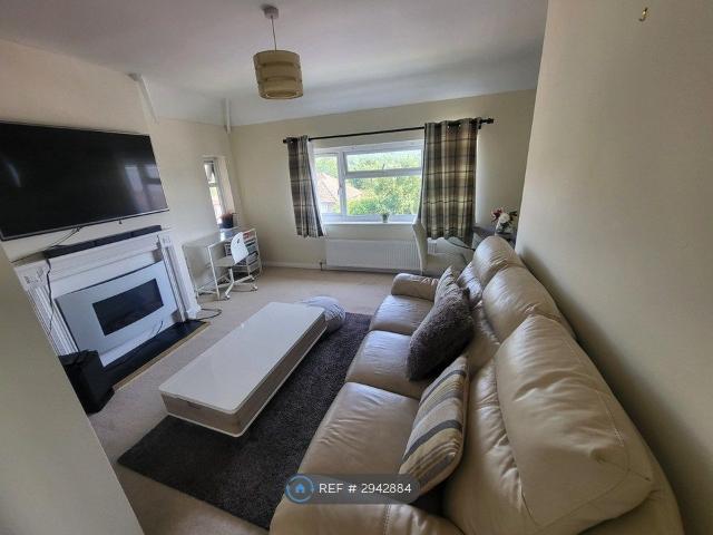 House for rent in Totteridge, Tylers Green